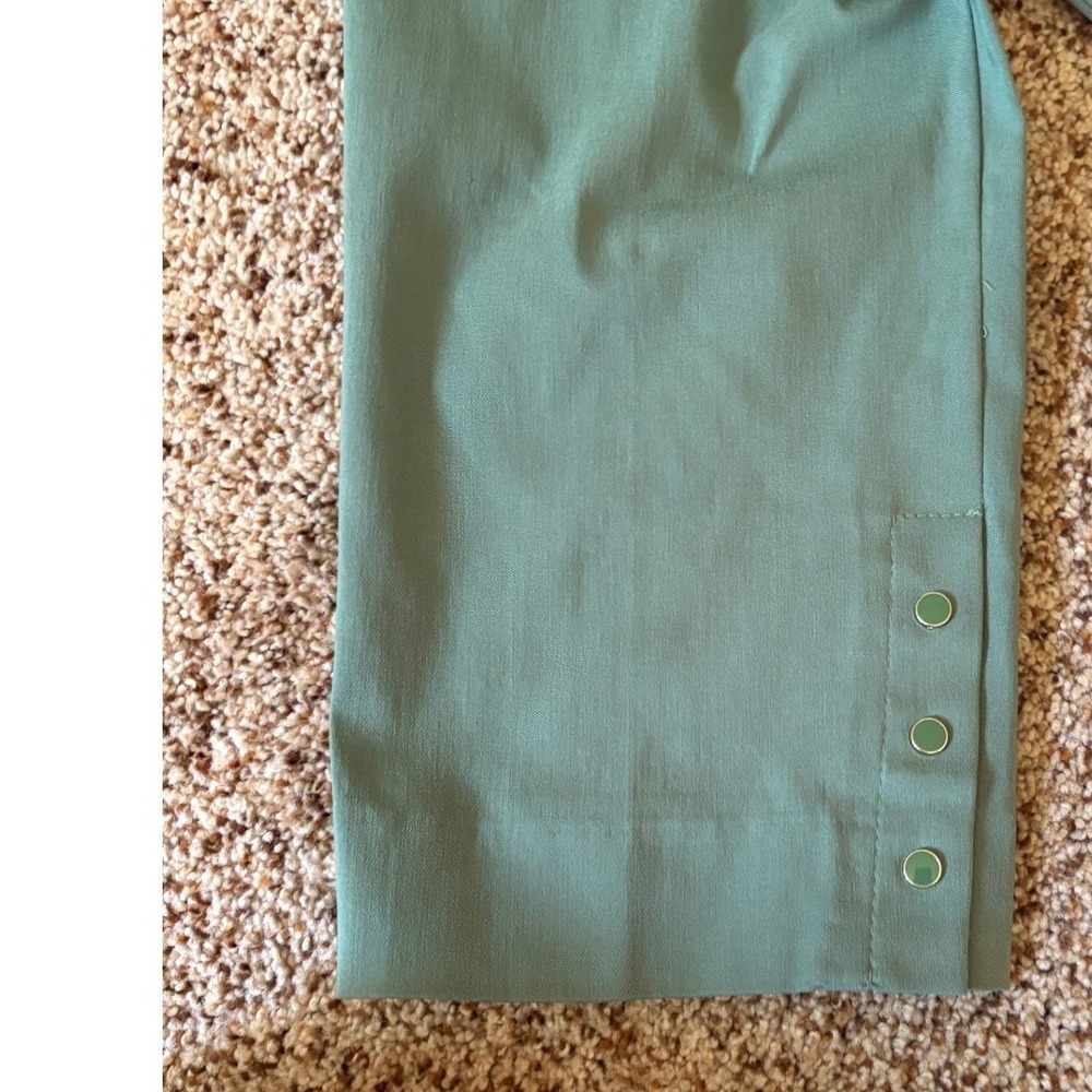 Chicos Women Ankle Pants Pull On Straight Size 2/12 Sage Green Button Hem Detail - Picture 8 of 14